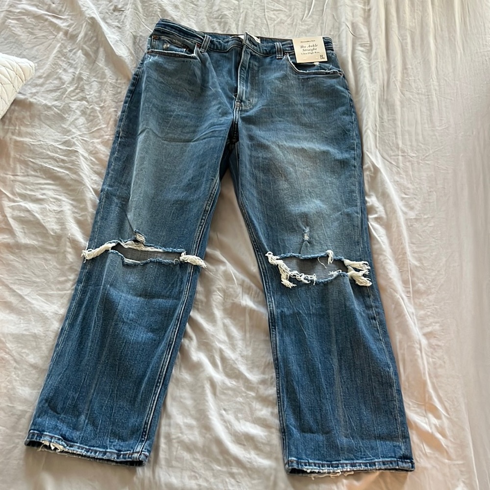 Abercrombie & Fitch the ankle straight ultra high rise jeans